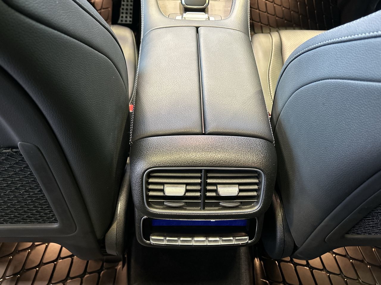 2022 Mercedes-Benz GLS450 in Langley, British Columbia