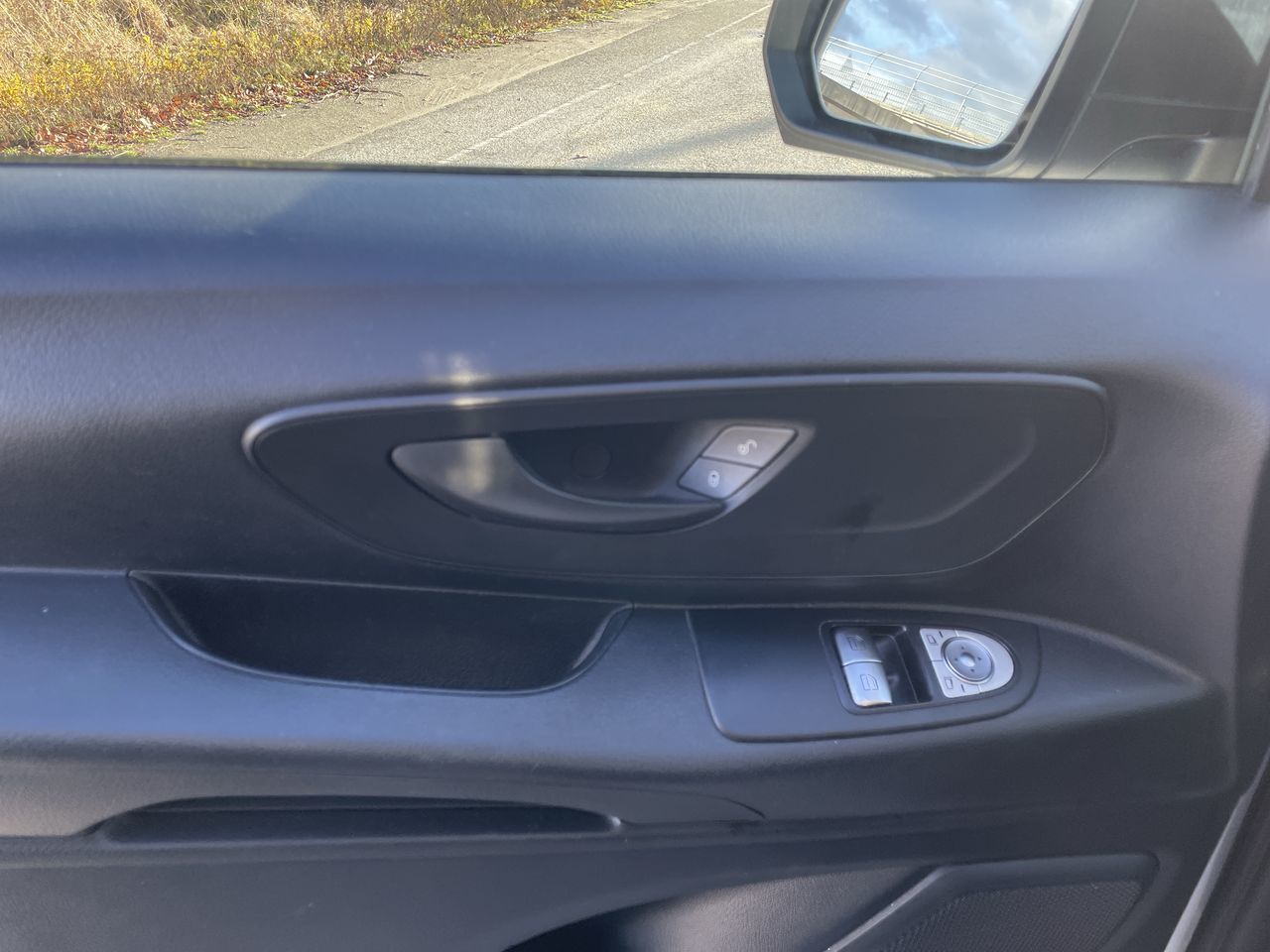 Mercedes-Benz Metris Cargo Van 135