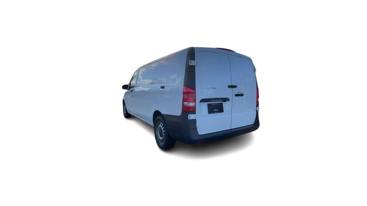 Mercedes-Benz Metris Cargo Van 135