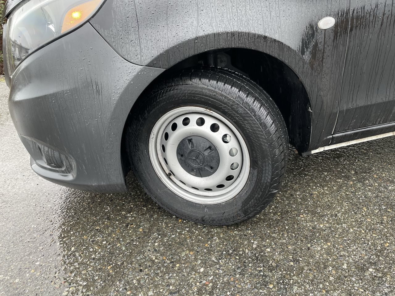 2021  Metris Cargo Van 135