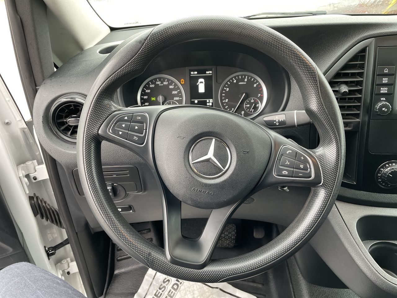 2021  Metris Cargo Van 135