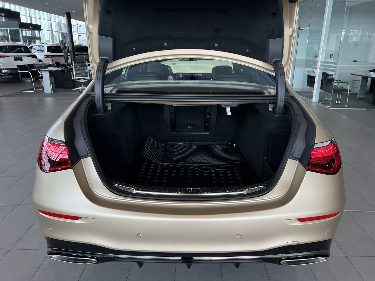 2025 Mercedes-Benz S580