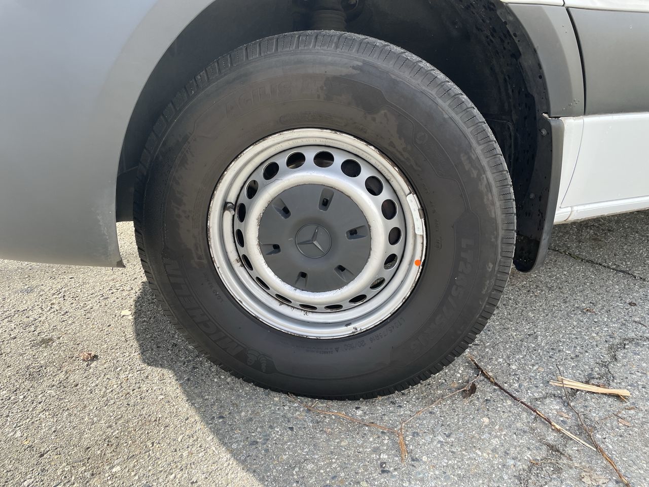 2020 Mercedes-Benz Sprinter 2500 Cargo 144