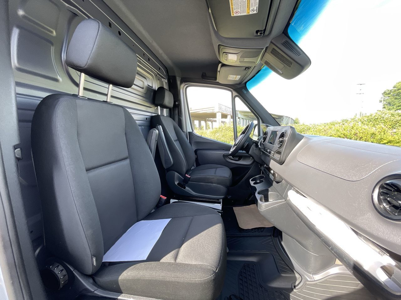 2023  Sprinter 2500 Cargo 144