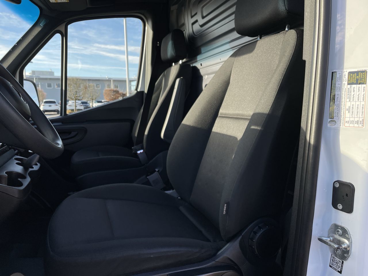 2023 Mercedes-Benz Sprinter 2500 Cargo 170