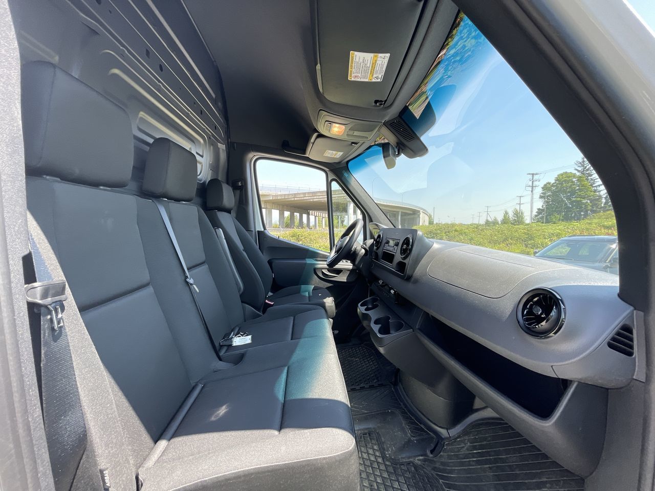 2023 Mercedes-Benz Sprinter 2500 Cargo 170E