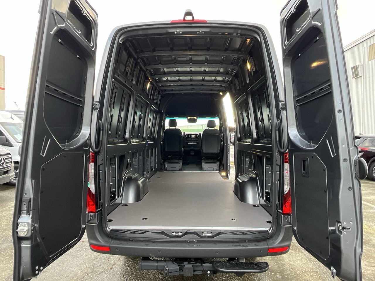 Mercedes-Benz Sprinter 2500  2024 à Langley, Colombie-Britannique