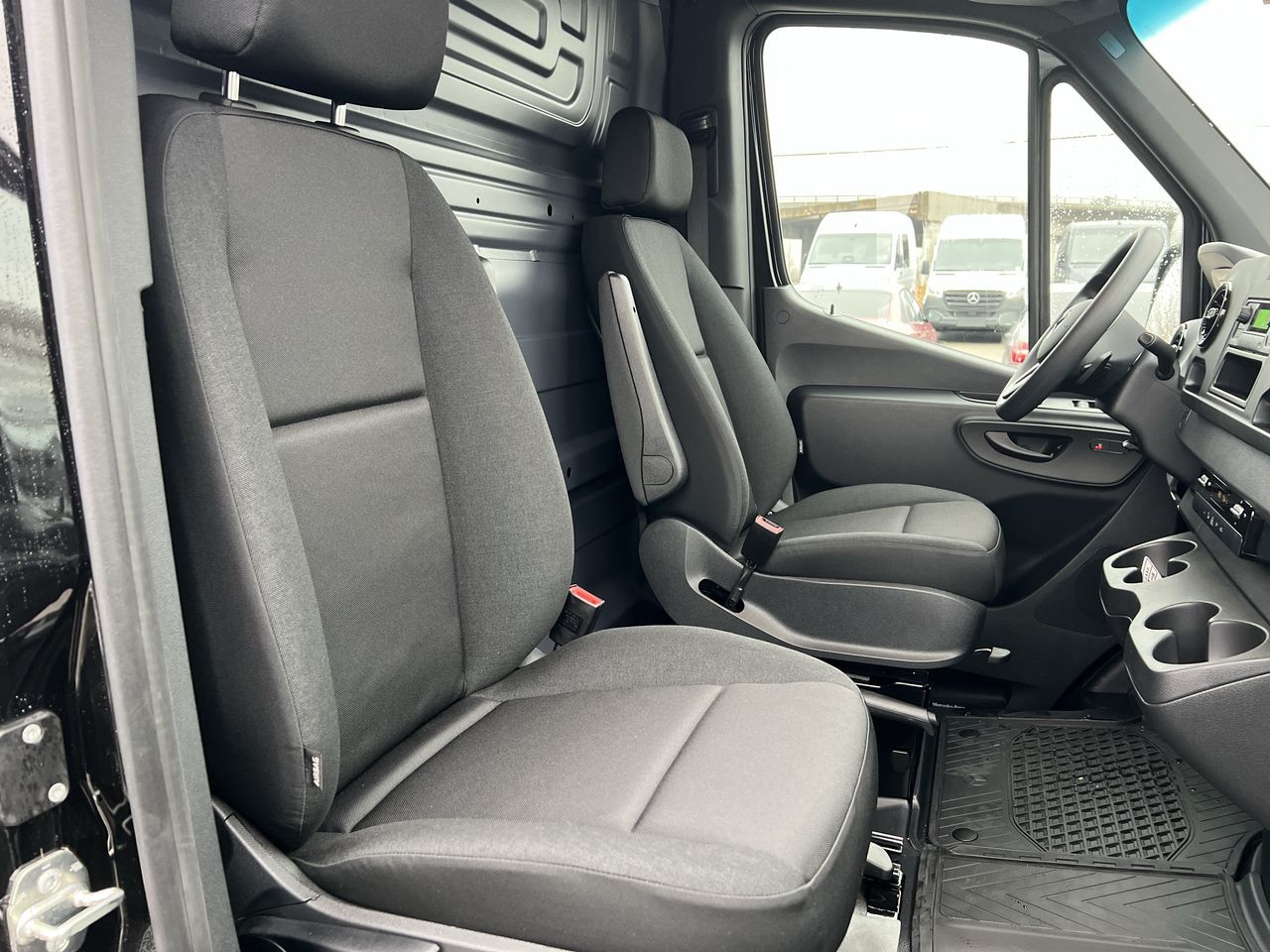 Mercedes-Benz Sprinter 2500  2024 à Langley, Colombie-Britannique
