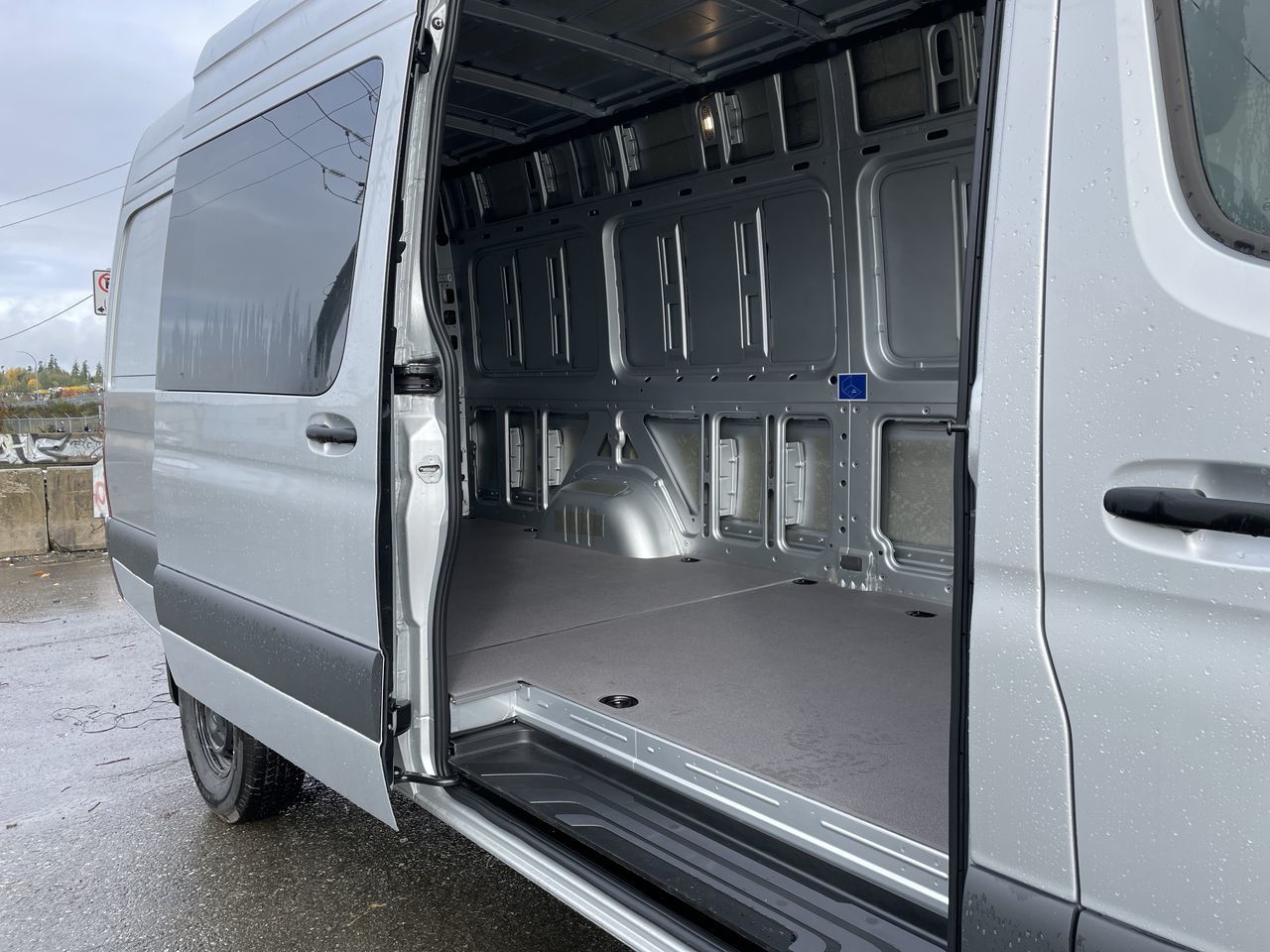 Mercedes-Benz Sprinter 2500  2024 à Langley, Colombie-Britannique