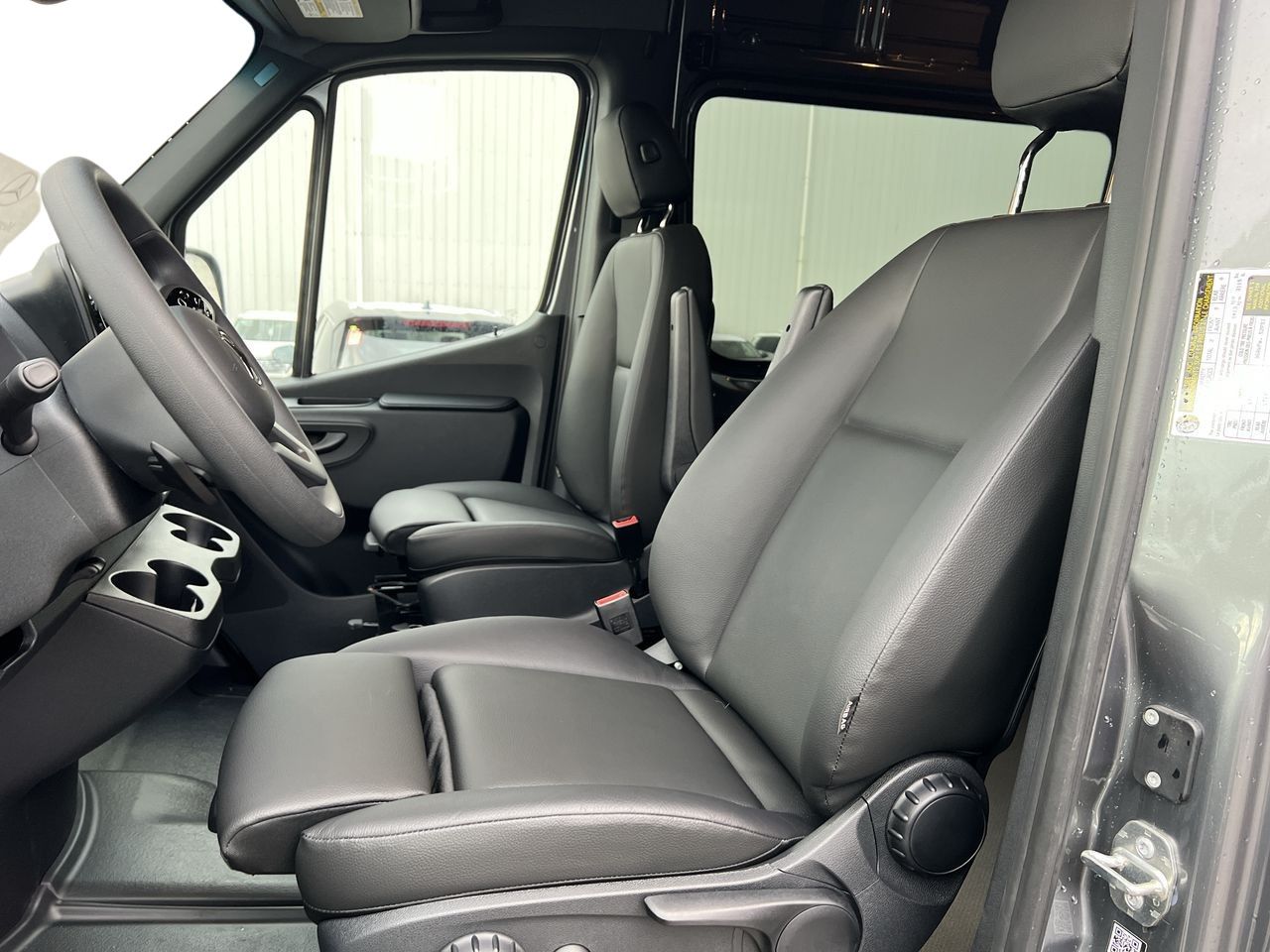 Mercedes-Benz Sprinter 2500  2024 à Langley, Colombie-Britannique