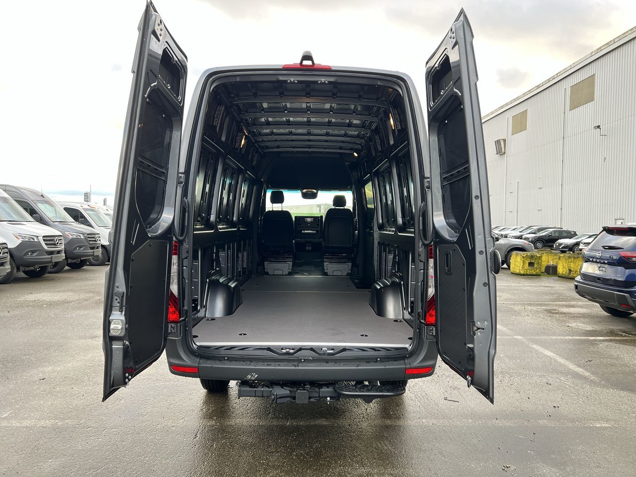 Mercedes-Benz Sprinter 2500  2024 à Langley, Colombie-Britannique