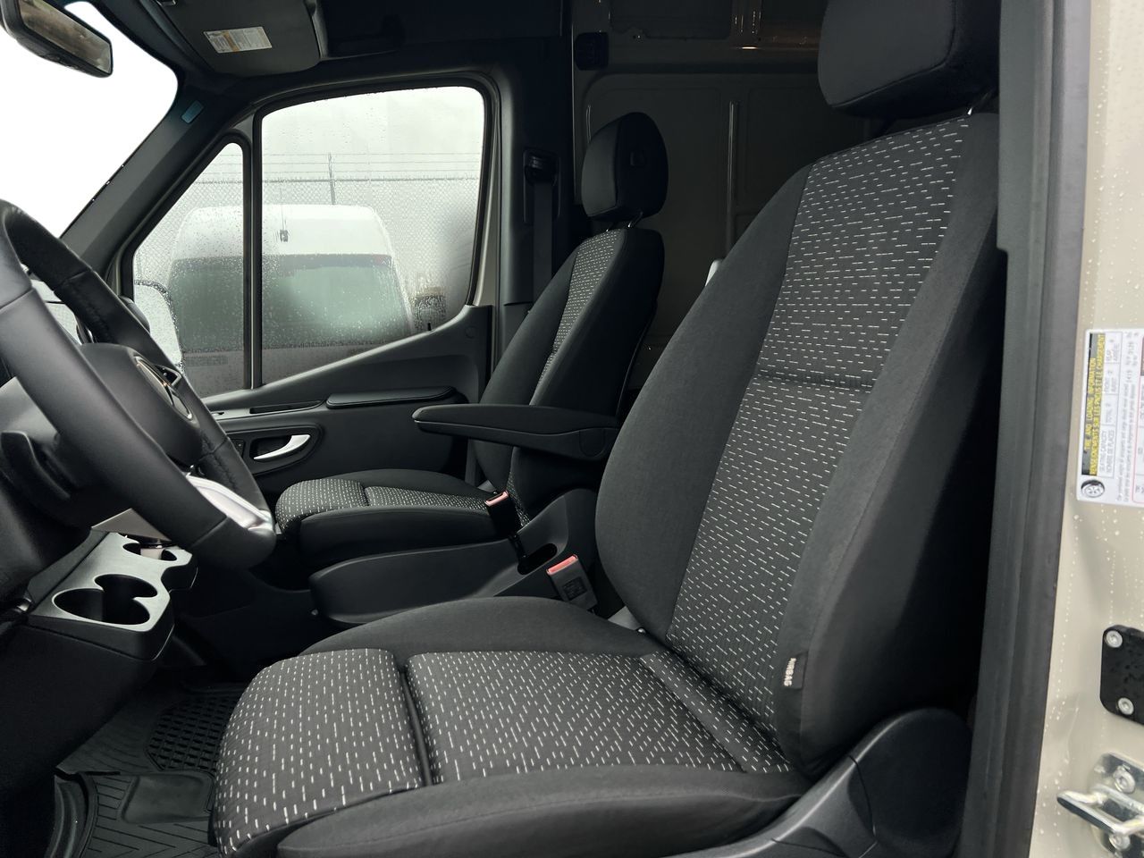 Mercedes-Benz Sprinter 2500  2025 à Langley, Colombie-Britannique