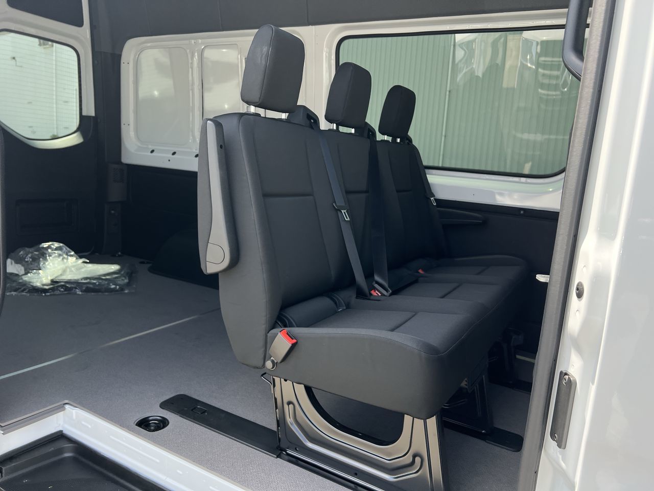 2025 Mercedes-Benz Sprinter 2500