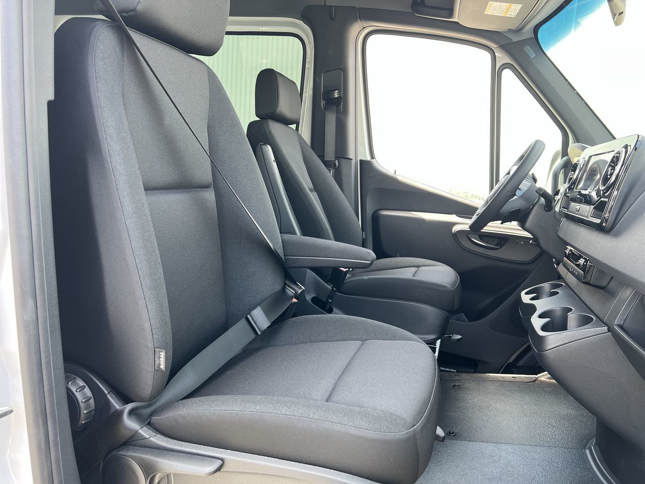 2025 Mercedes-Benz Sprinter 2500