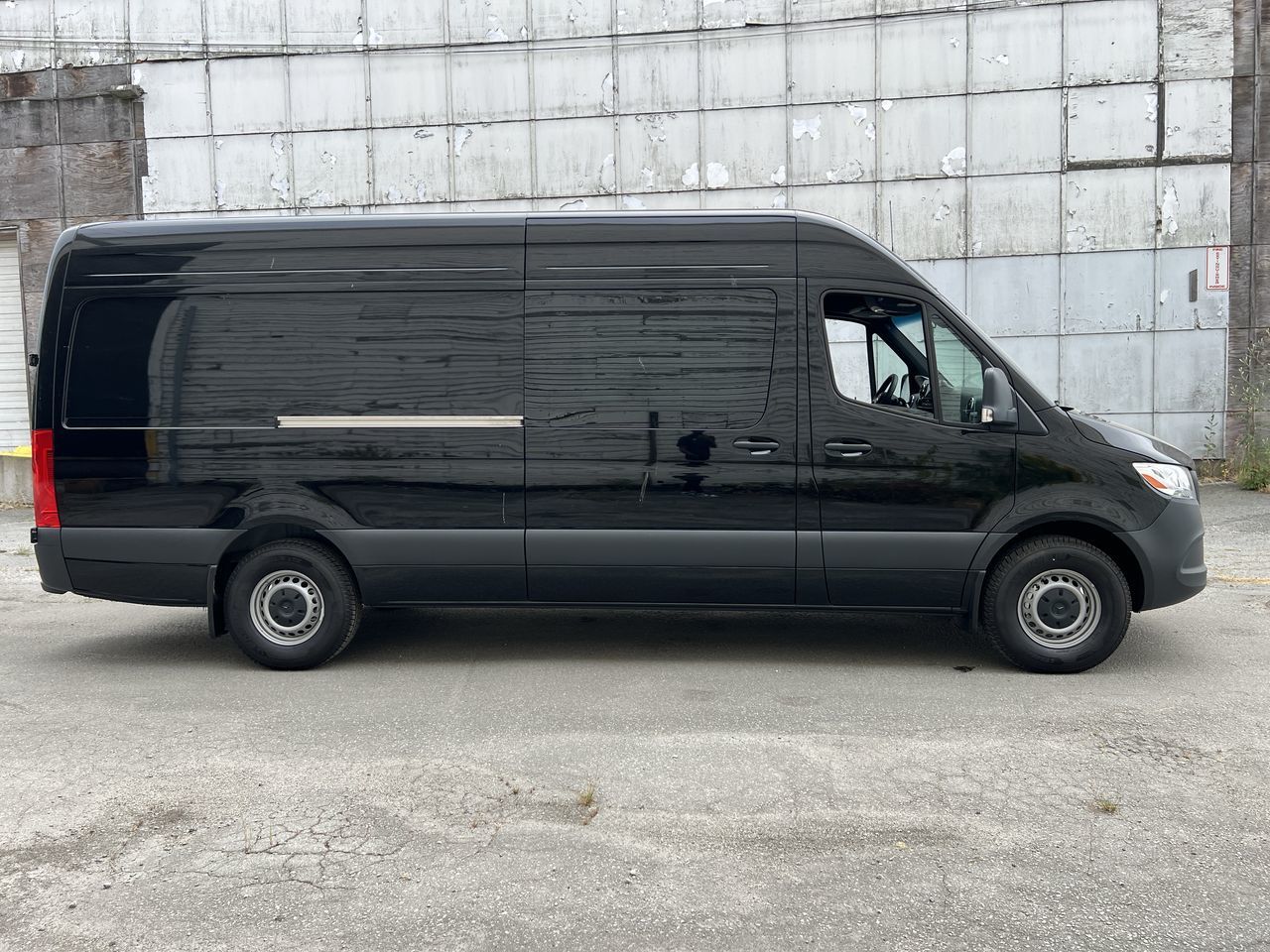 2025 Mercedes-Benz Sprinter 2500