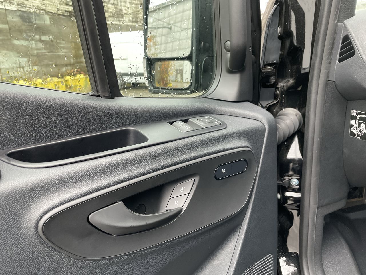 2025 Mercedes-Benz Sprinter 2500