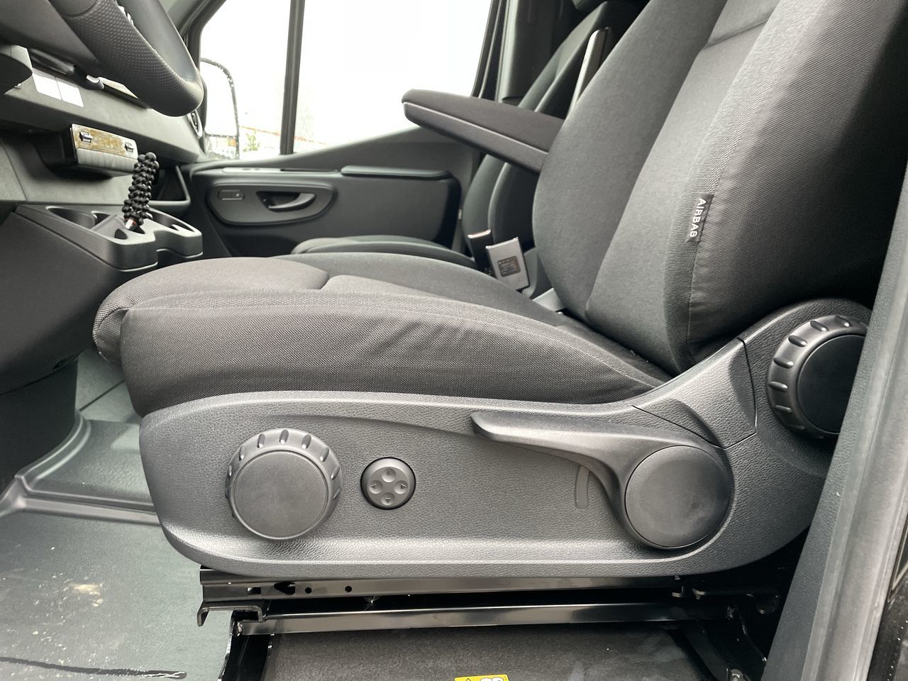 2025 Mercedes-Benz Sprinter 2500