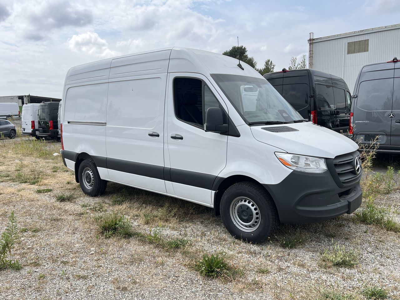 2025 Mercedes-Benz Sprinter 2500 in Langley, British Columbia