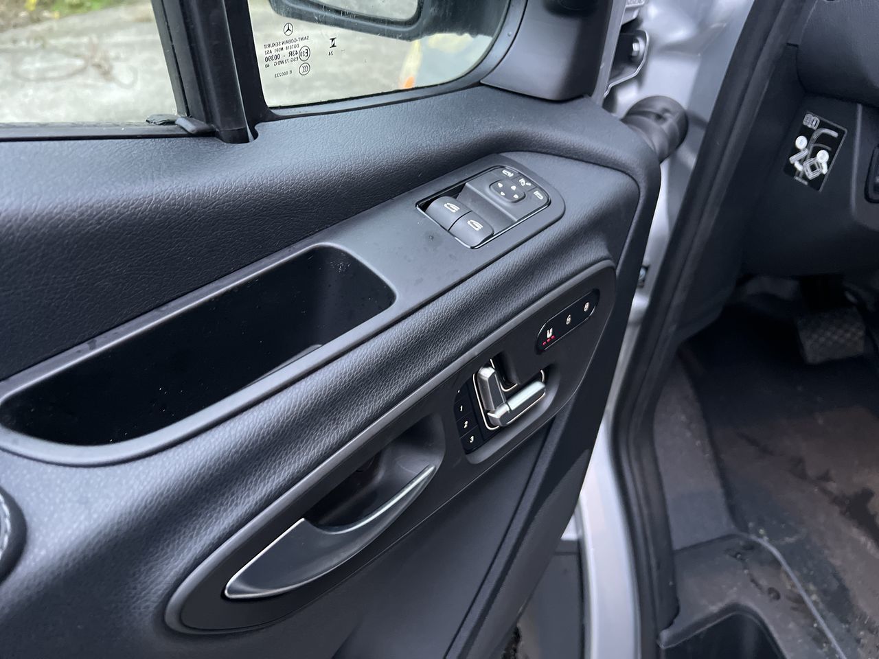 2024 Mercedes-Benz Sprinter Cargo Van