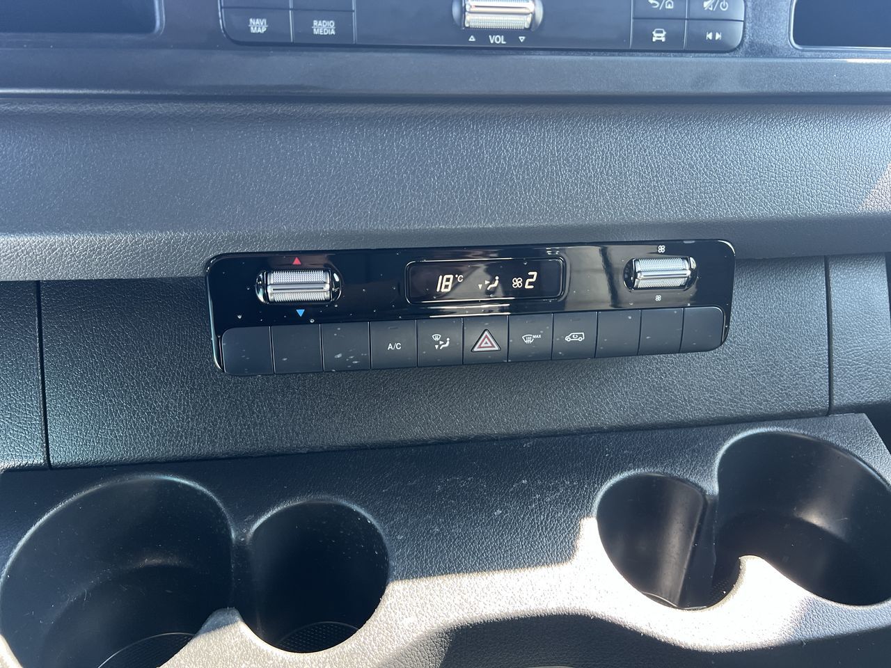 2020 Mercedes-Benz Sprinter V6 2500 Cargo 144 in Langley, British Columbia