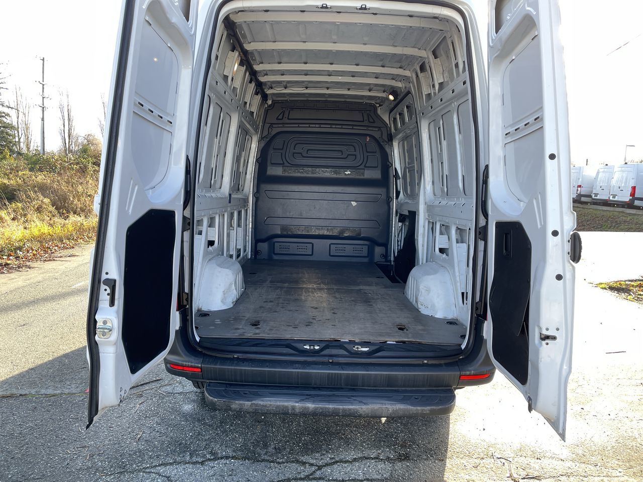 Mercedes-Benz Sprinter V6 2500 Cargo 144  2020 à Langley, Colombie-Britannique