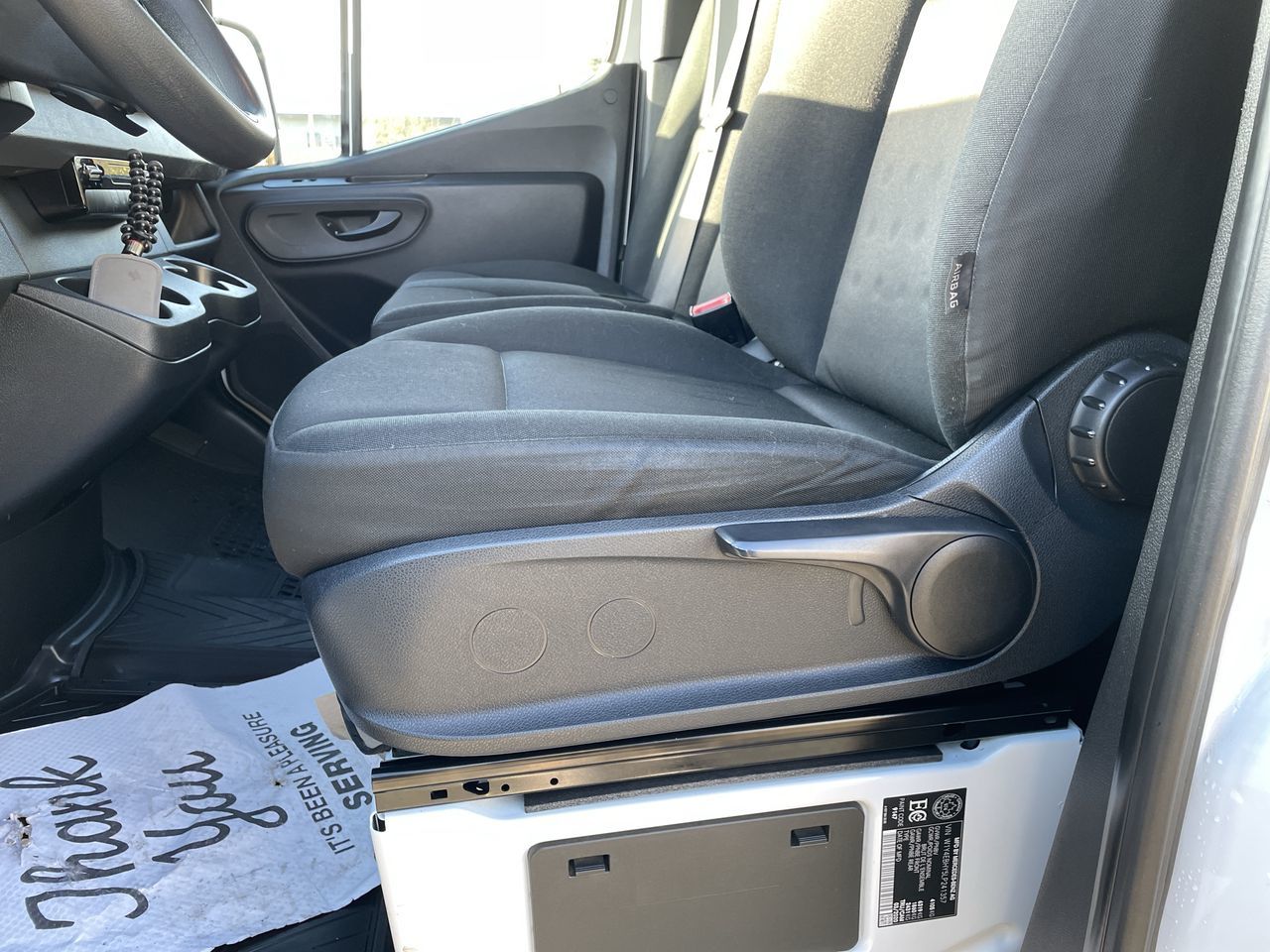 Mercedes-Benz Sprinter V6 2500 Cargo 144  2020 à Langley, Colombie-Britannique