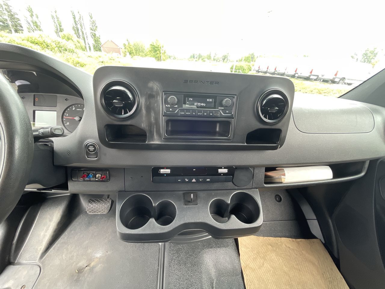 2019 Mercedes-Benz Sprinter V6 2500 Cargo 170