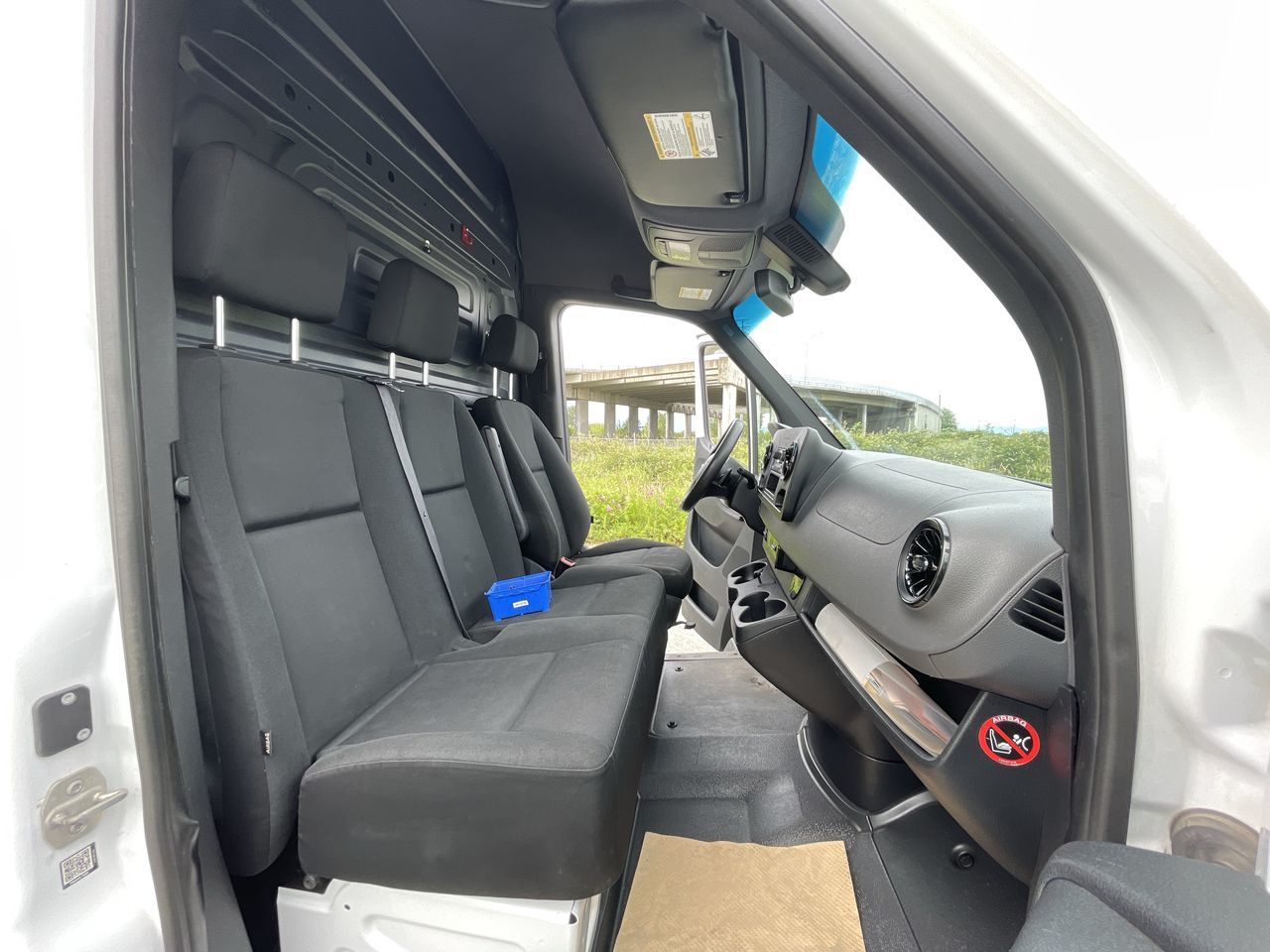 2019 Mercedes-Benz Sprinter V6 2500 Cargo 170