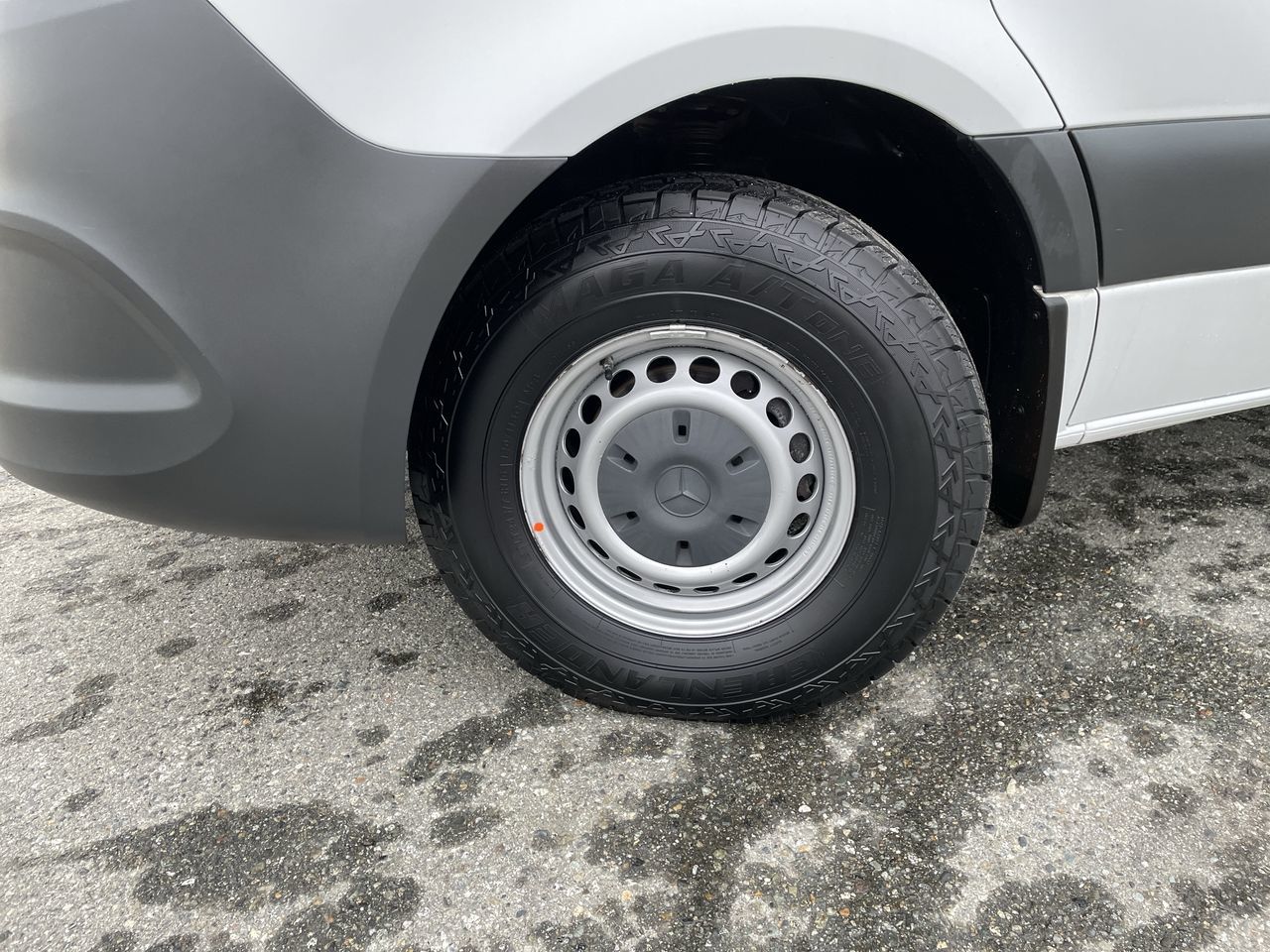 2020 Mercedes-Benz Sprinter V6 2500 Cargo 170