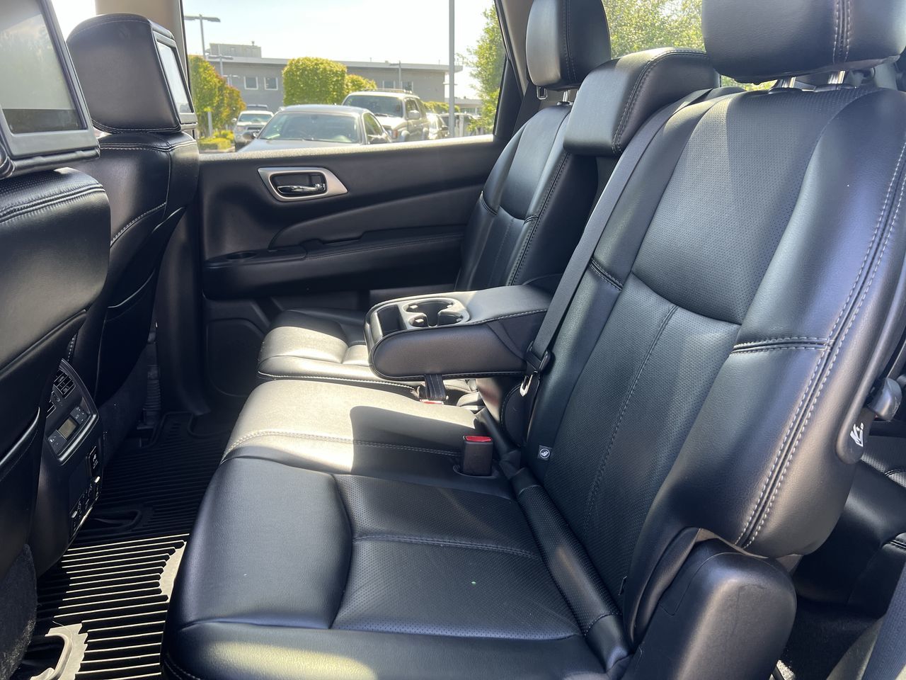 Nissan Pathfinder  2017 à Langley, Colombie-Britannique