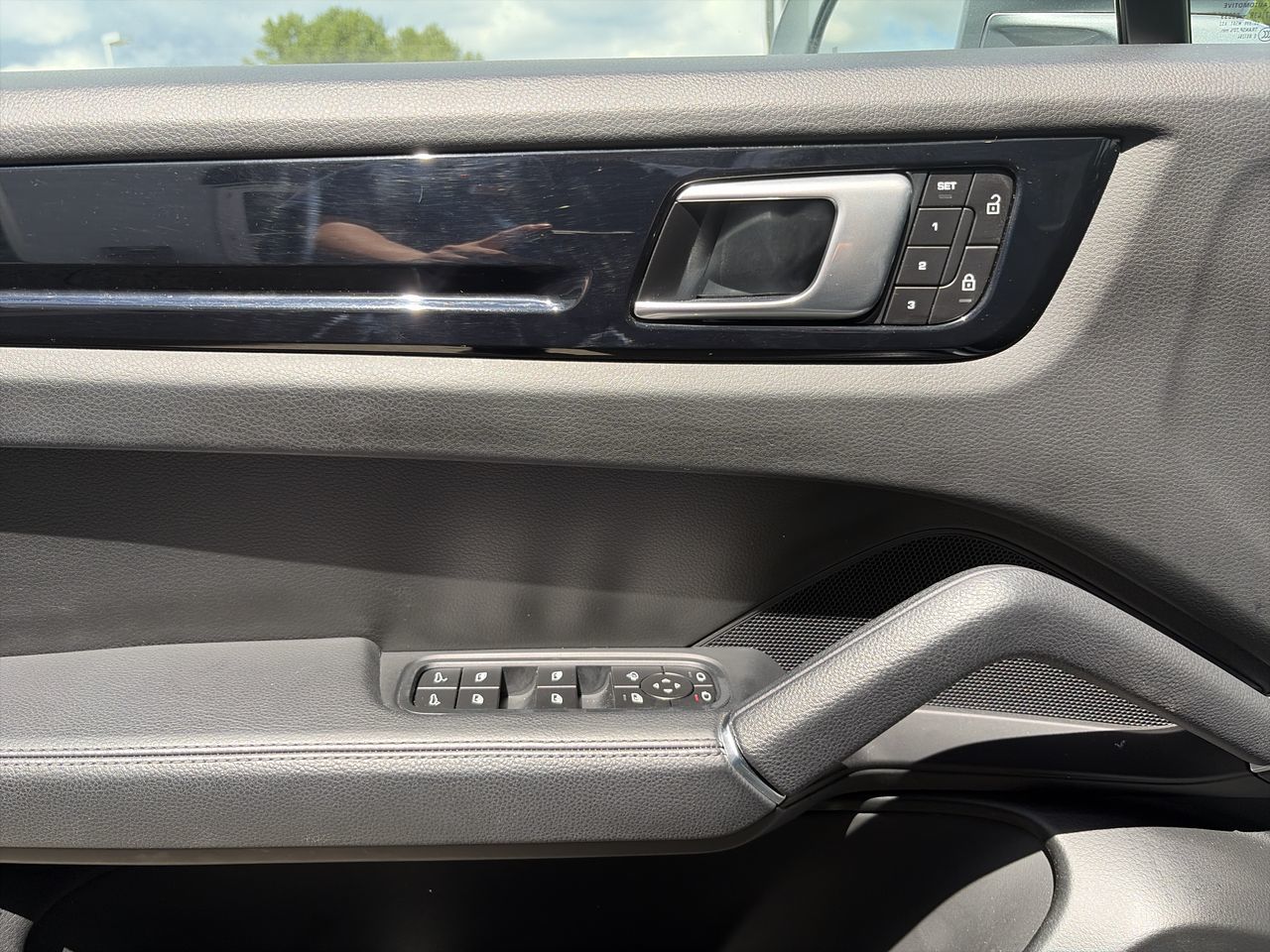 2022 Porsche Cayenne