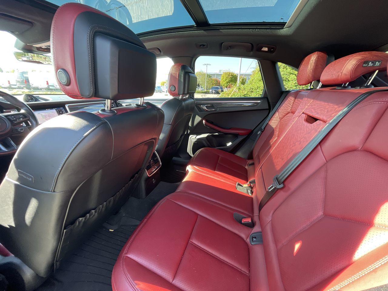 2024 Porsche Macan in Langley, British Columbia