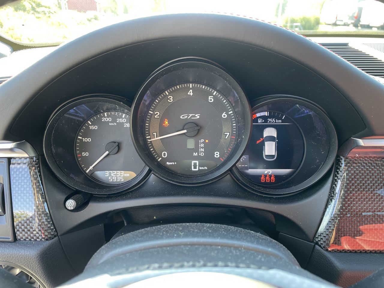 2024 Porsche Macan in Langley, British Columbia