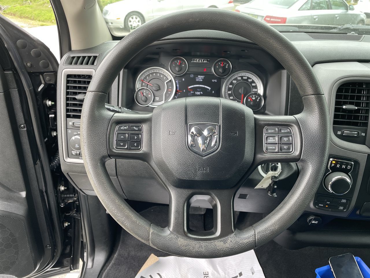 2022  RAM 1500 Classic Crew Cab 4x4 (DS)
