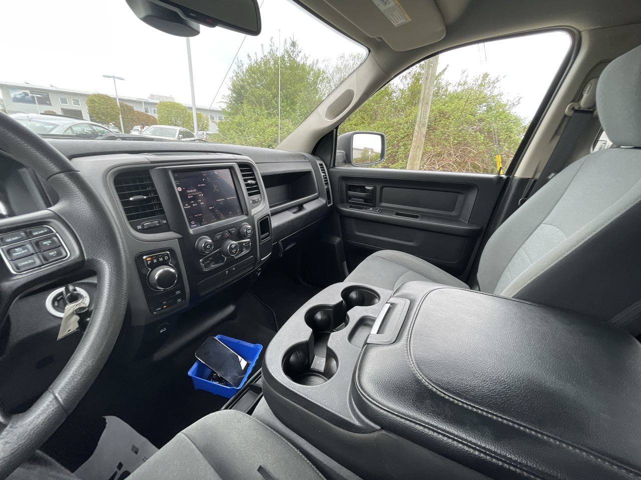 2022  RAM 1500 Classic Crew Cab 4x4 (DS)