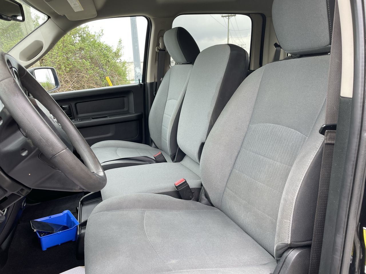 2022  RAM 1500 Classic Crew Cab 4x4 (DS)