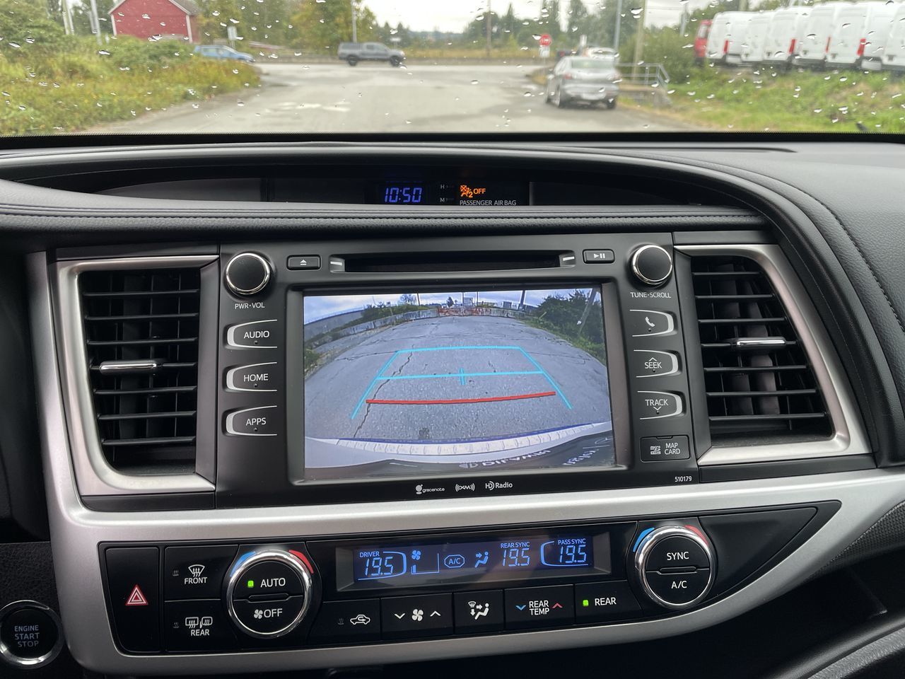 2017 Toyota Highlander