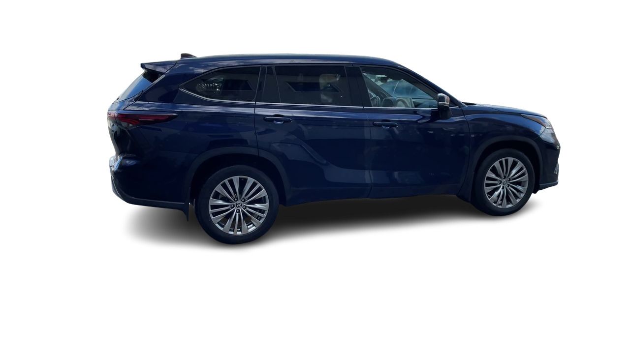 2024 Toyota Highlander in Langley, British Columbia