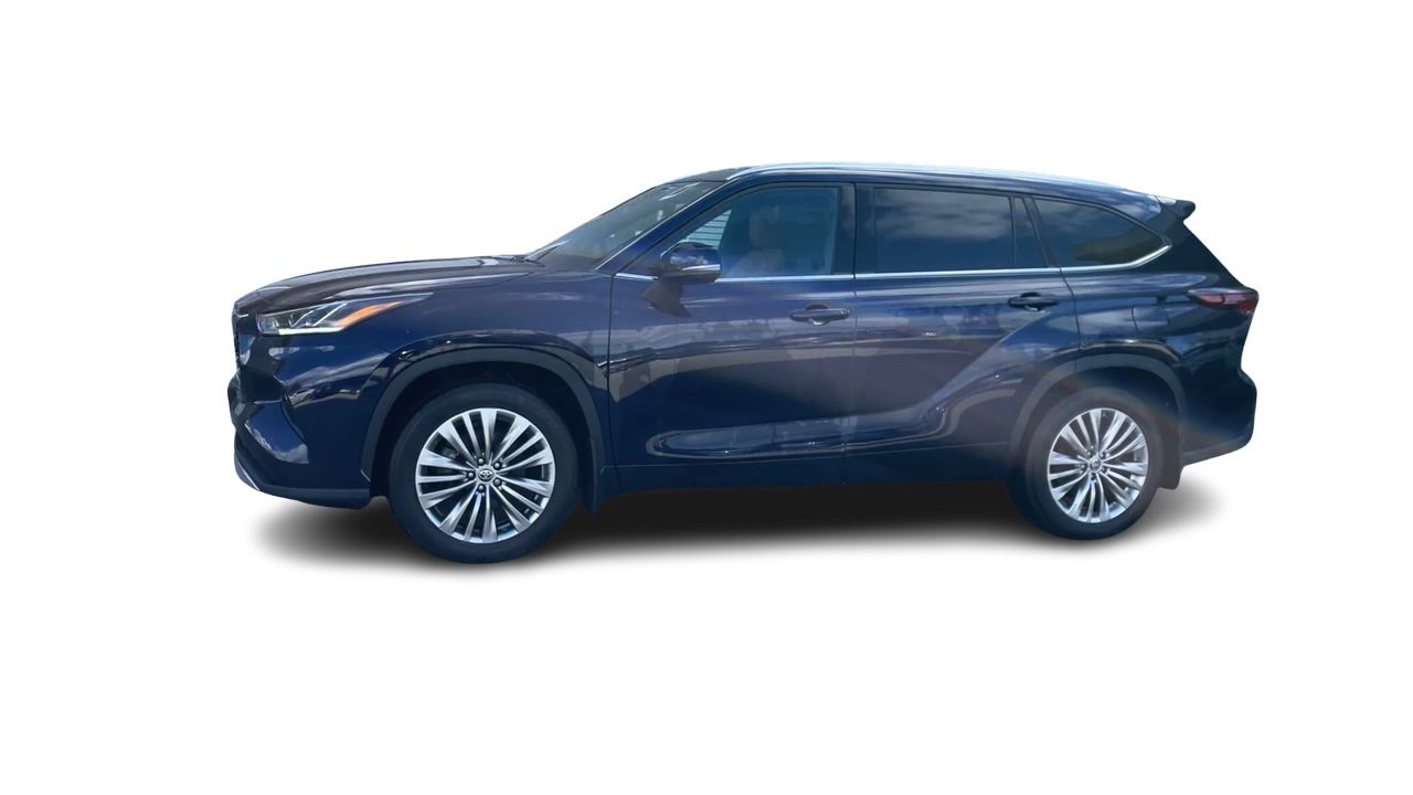 2024 Toyota Highlander in Langley, British Columbia