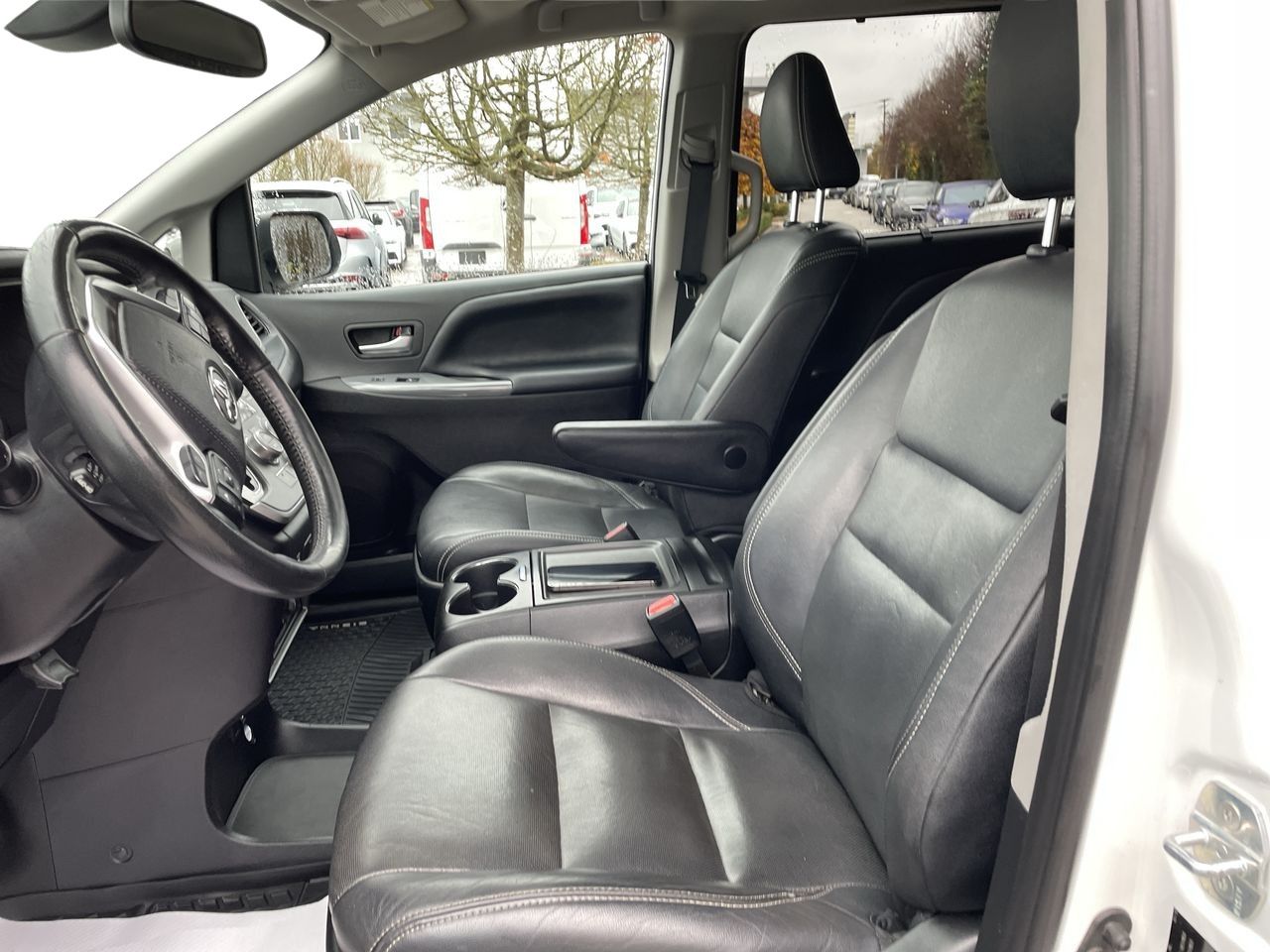 2020 Toyota Sienna in Langley, British Columbia