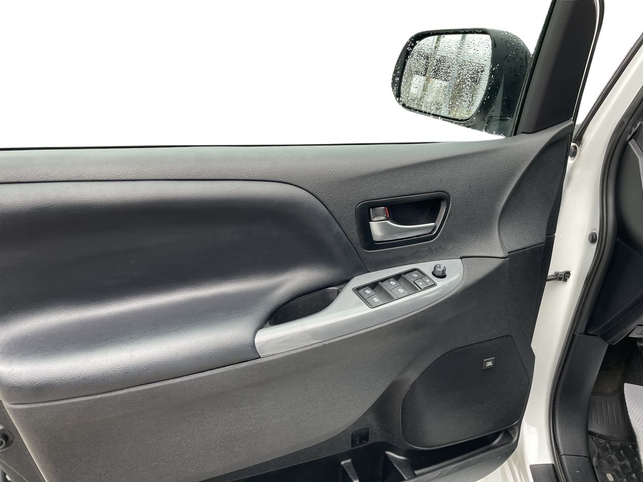 2020 Toyota Sienna in Langley, British Columbia