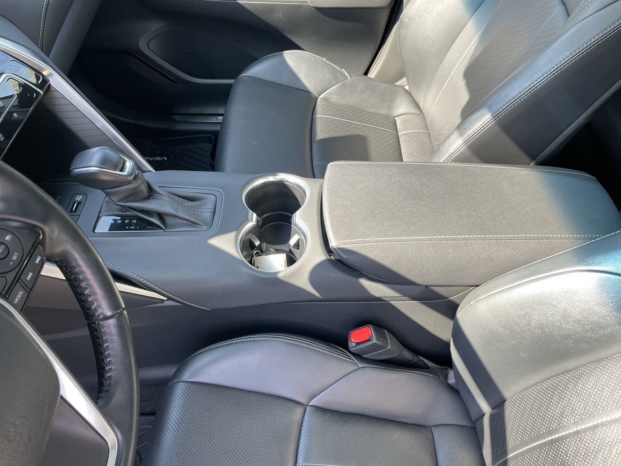 2021  Venza Hybrid