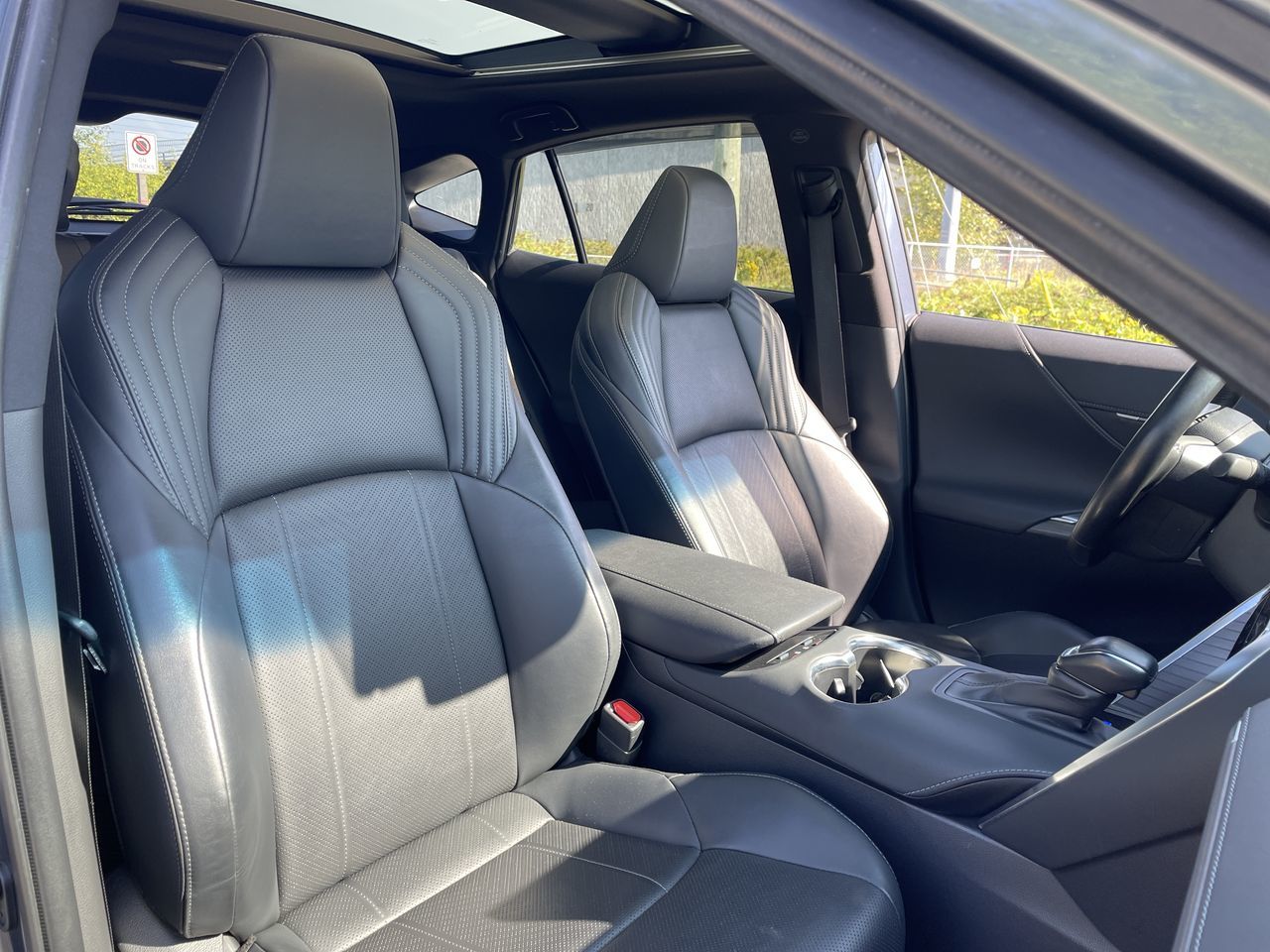 2021  Venza Hybrid