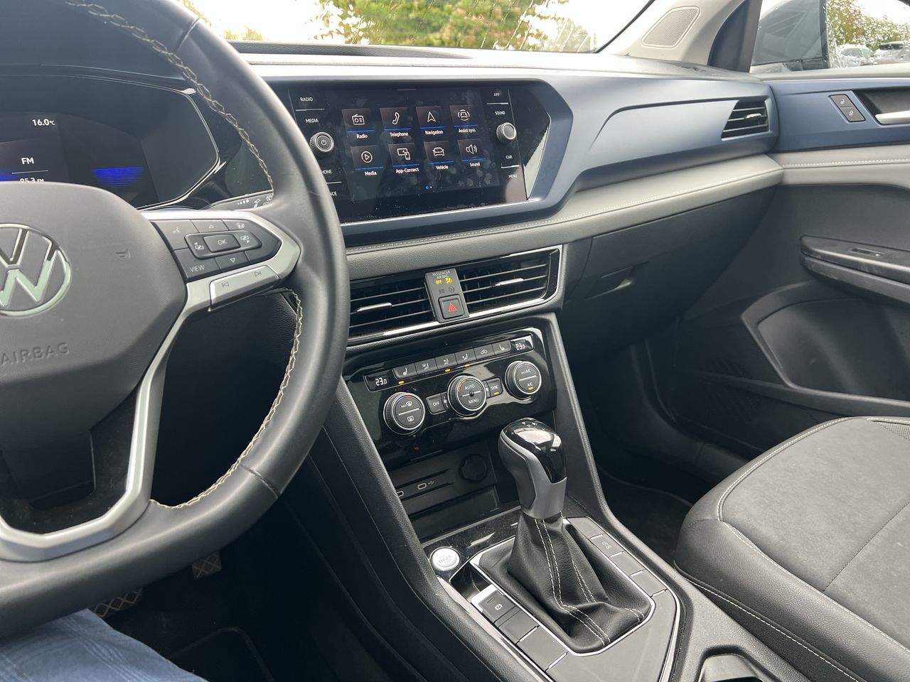 2024 Volkswagen Taos