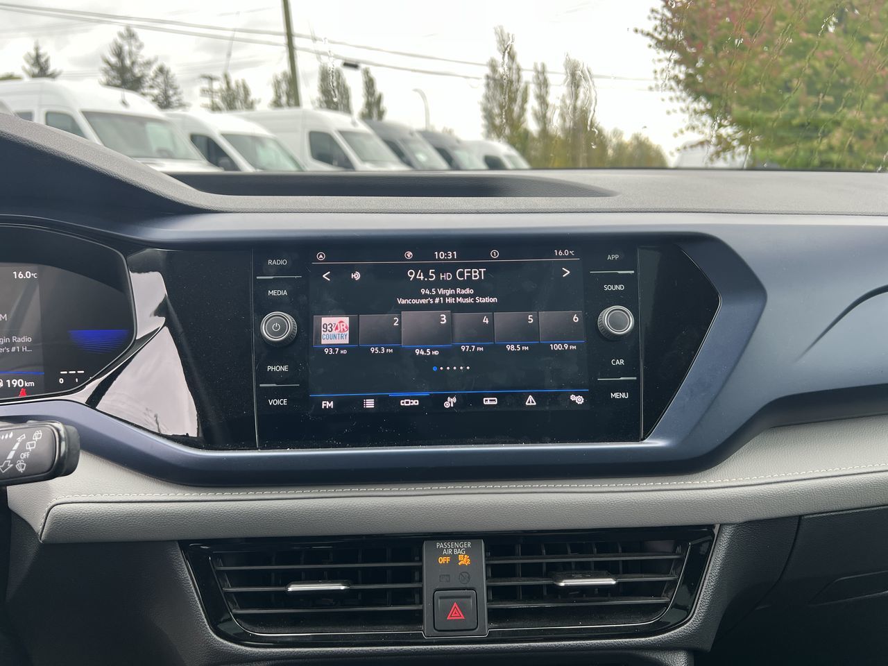 2024 Volkswagen Taos