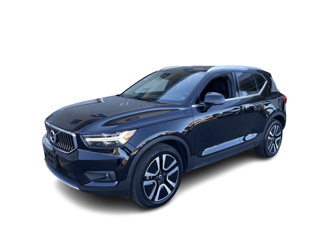 2022  XC40
