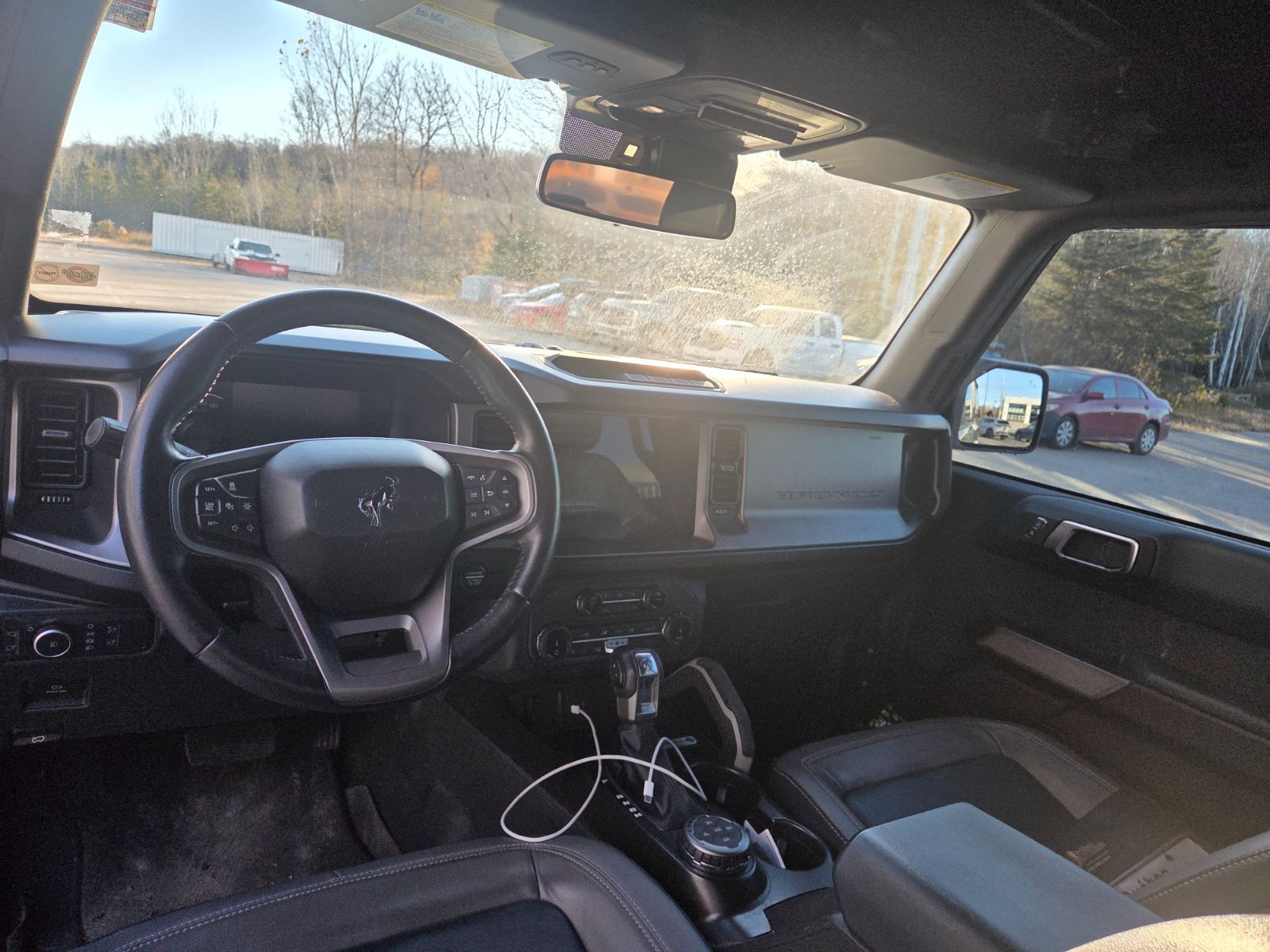 Photo 2022 Ford Bronco OUTER BANKS #8
