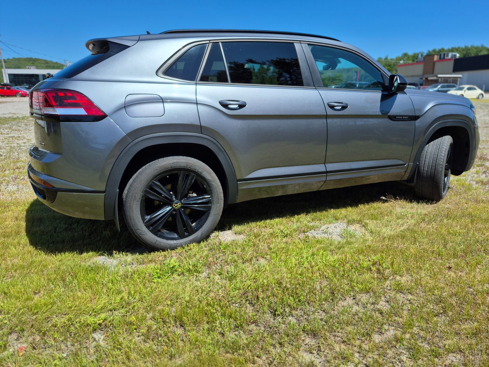 2022 Volkswagen Atlas Cross Sport Highline Crossport low kilometer