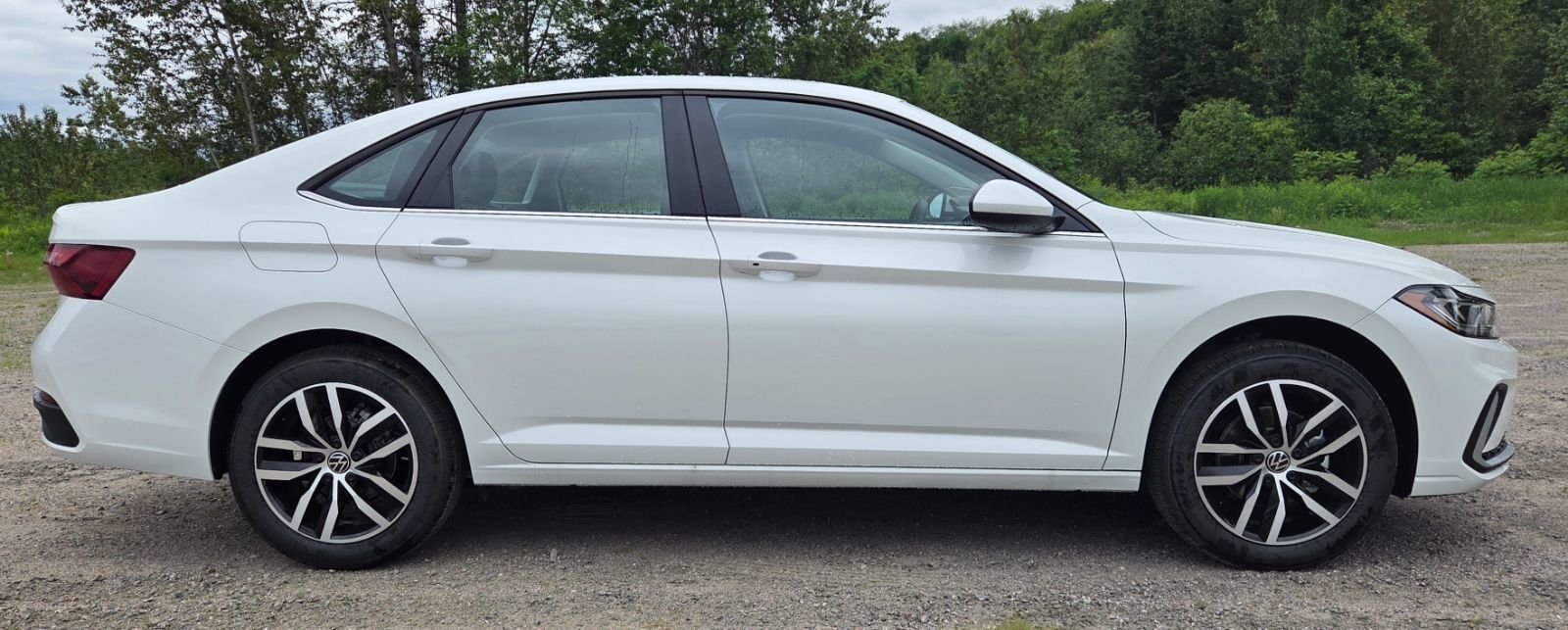 Photo 2026 Volkswagen Jetta Comfortline #6