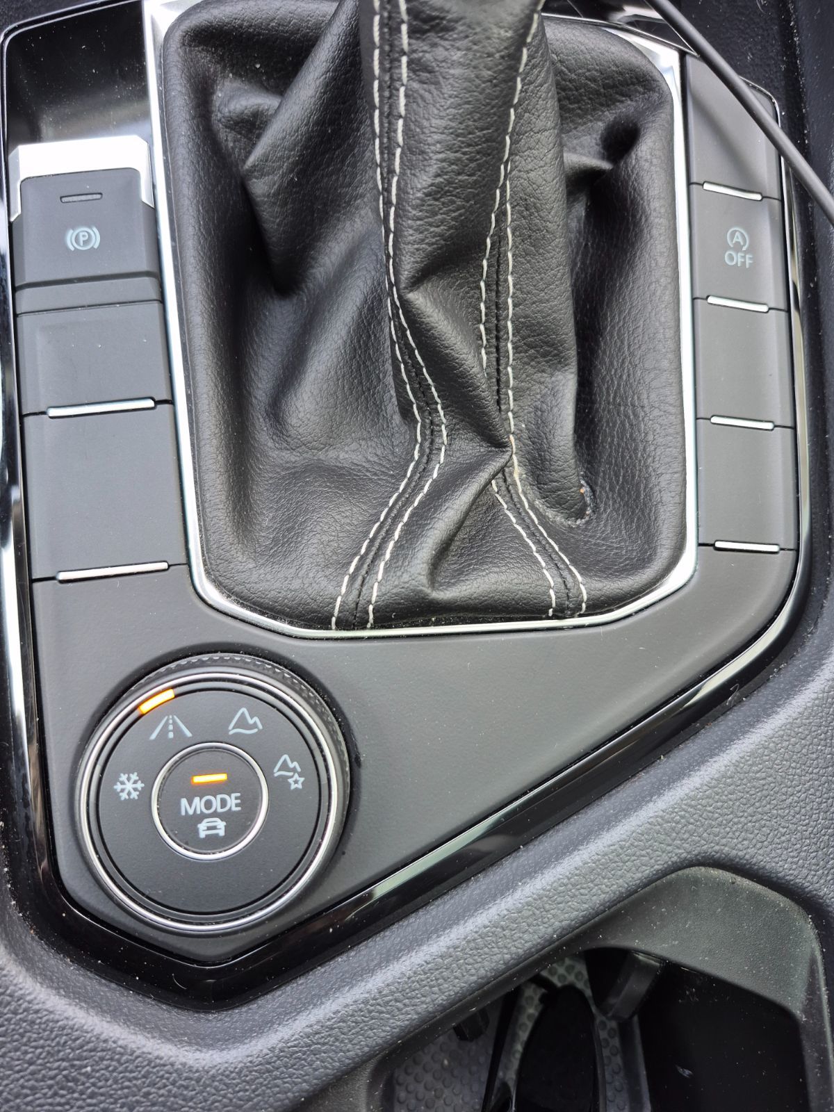 2024 Volkswagen Taos Highline démo low kilometer